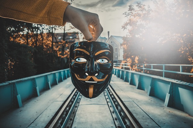 mask 3579320 640